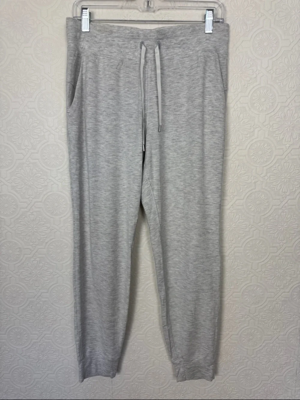 Lululemon Gray Modal Joggers Size 8 Soft Lounge Sweatpants Drawstring